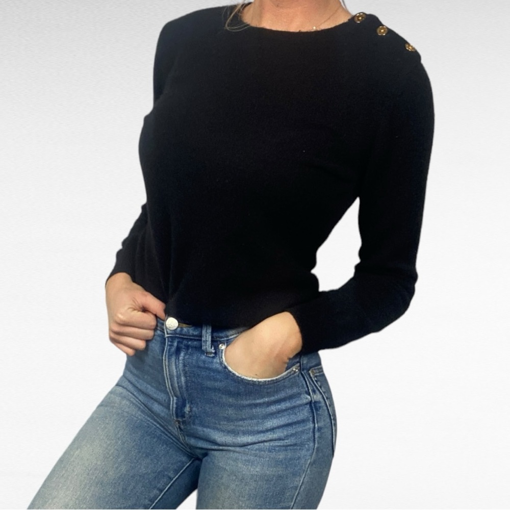 VINTAGE | Lauren Ralph Lauren Black 3 Button Shoulder Soft Pure Cashmere Sweater